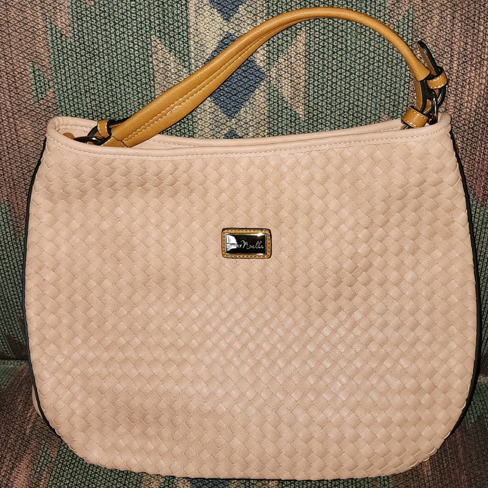 NWOT simply Noelle Gorgeous Large NEW BAG! Fawn beige